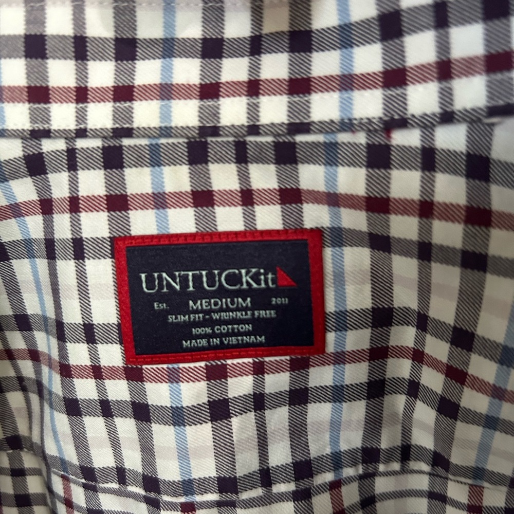 Untuckit Button Down